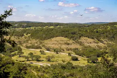 Image de Eden's Vista Cordova - Stunning Hillside Views, Pet-Friendly, and Fast Wi-Fi.