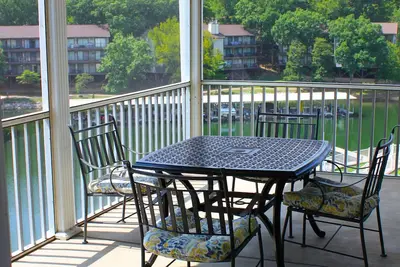 Image de Vintage Landing Condominiums 179 3d\/3c