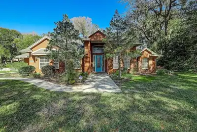 Image de Southern Lux|Heated Pool|Private Backyard|Privacy