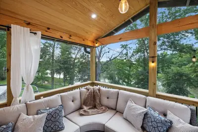 Image de Lake Front Beauty North of Nashville