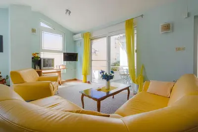 Image de Nova- two bedroom apartment with terrace