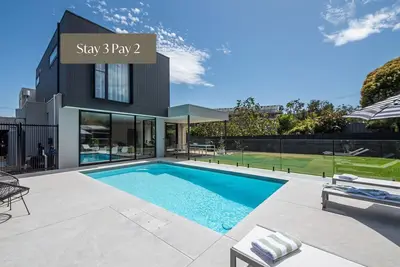 Bayleaf Beauty in Blairgowrie with pool