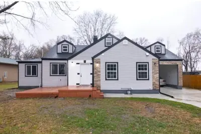Image de Spacious 5-bedroom house with Ping Pong Table and Wifi in awesome Des Moines