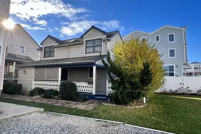 Image de 4606 Landis Avenue, Unit:Rear