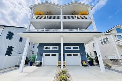 Image de 7208 Landis Avenue North