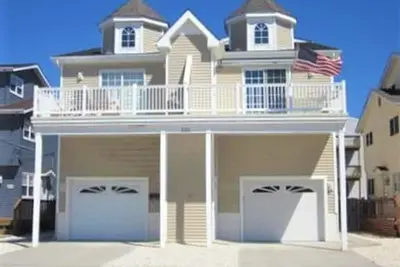 Image de 225 39th Street East