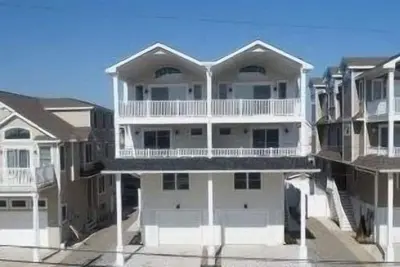 Image de 139 47th Street East