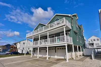 Image de 135 39th Street East