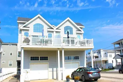Image de 4800 Pleasure Avenue South