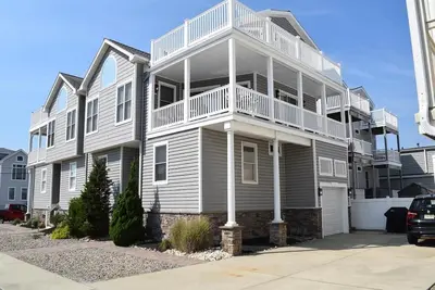 Image de 4404 Pleasure Avenue North