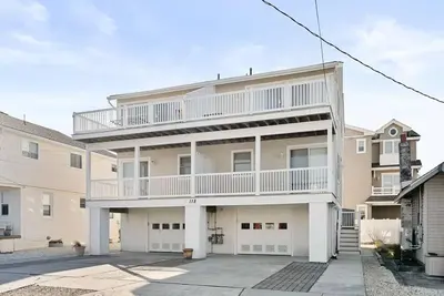 Image de 118 91st Street West
