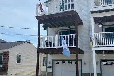Image de 242 40th Street East