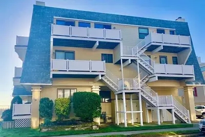 Image de 34 34th Street Unit 309