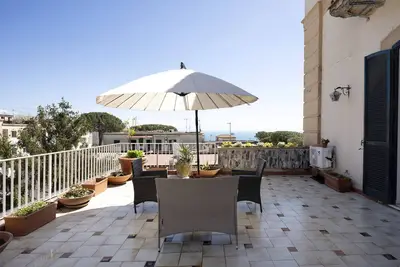 Image de Appartement 'Divina Vietri' avec vue sur la mer, Wi-Fi et climatisation
