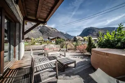 Image de Chalet 'Charmant Aurore' avec terrasse privée, jardin privé et Wi-Fi