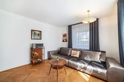 Image de Appartement \"Cafe Rudi Living Anna\" avec vue sur les montagnes, jardin privé et Wi-Fi