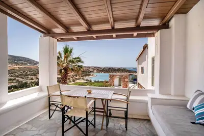 Villa 'Irene's View Villas Seven' avec piscine partagée, terrasse et Wi-Fi