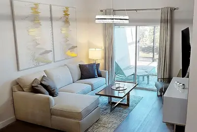 Image de New dog-friendly townhouse with amazing pool, lanai, Ac, & washer/dryer