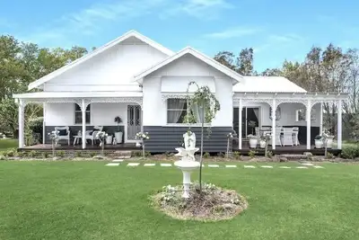 Image de The Dawning Farmhouse
