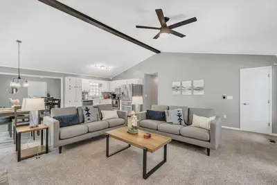 Image de Pet-Friendly 5br Getaway near Lake Keowee