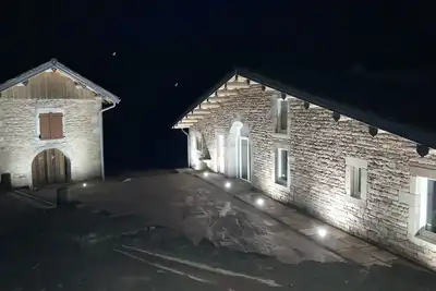 Un Très Beau Gîte Pour Découvrir une Très Belle Région! + Entrée Pêche Gratuite