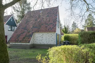 Image de Maison rénovée, 3 salles de bains, Breda à 10km