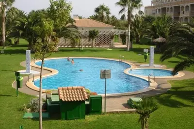 Image de Appartement à Denia, à 50m de la plage, piscine et parking inclus