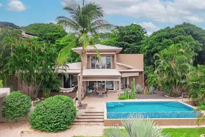 Image de Private Villa Retreat | Pool & Tropical Vibes