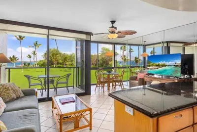 Image de Kihei Surfside #213: Oceanfront Charm and Comfort with Breathtaking Views