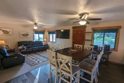 Image de Whippoorwill Cabin, a pet-friendly retreat in Swan Valley