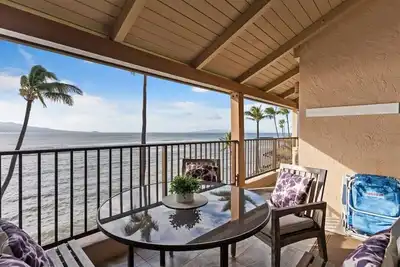 Image de Dream Maui Getaway Modern 2-Bedroom Oceanfront Condo with Pool and Views