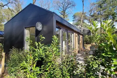Image de Luxe Lodge Bosmus - Slapen Tussen de Bomen! Nieuw in 2024!