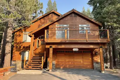 Image de Luxury Tahoe Donner Home. Access to all awesome Tahoe Donner Amenities