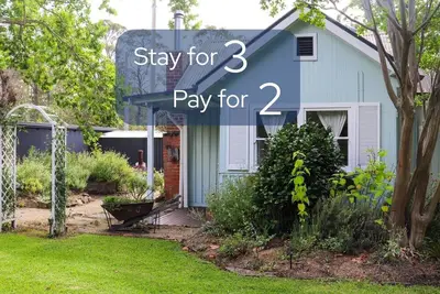 Image de The Old Cottage - Country Couples Retreat