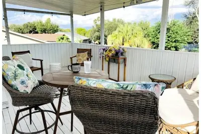 Image de Wild Daffodil Prime Location 4 Bedroom- 3. 5 Bath