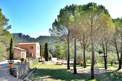 Image de La Bastide De La Provence Ver.