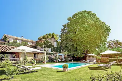 Image de Superbe maison Ă Robion avec WiFi