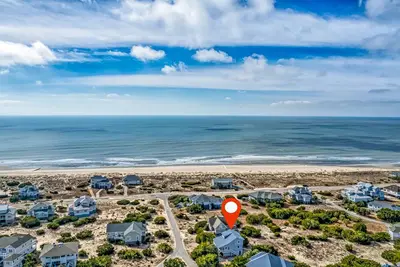 Image de The Driftwood Cottage on Bald Head Island Ocean View Four Bedrooms