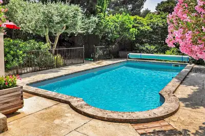 Image de Cozy home in Villeneuve Les Avignon