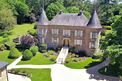 Image de Belle maison Ă Cenac et Saint Julien