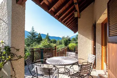 Image de Maison de vacances \"Villa Ginkgo\" avec vue sur le lac, 2 terrasses privées et Wi-Fi
