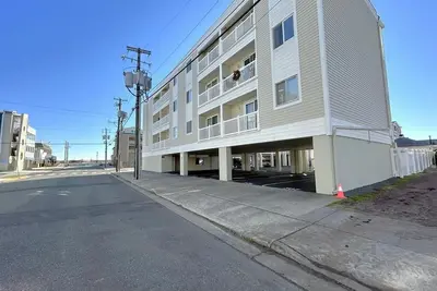 Image de 26 42nd Street 1st Fl Unit 107