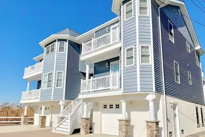 Image de 109 30th Street East