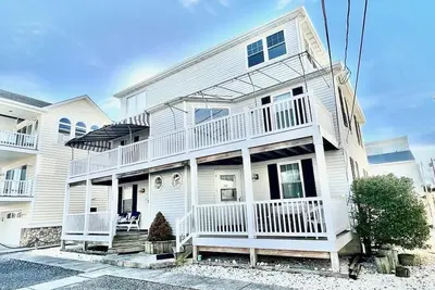 Image de 130 87th Street West