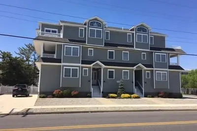 Image de 4700 Central Avenue South
