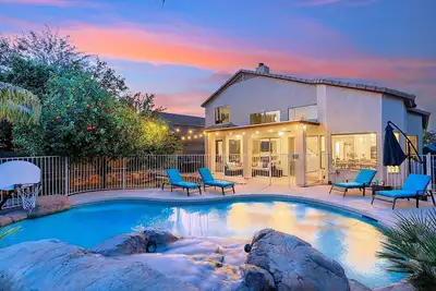 Image de Orange Blossom Hideaway * Sparkling Heated Pool, Outdoor Seating