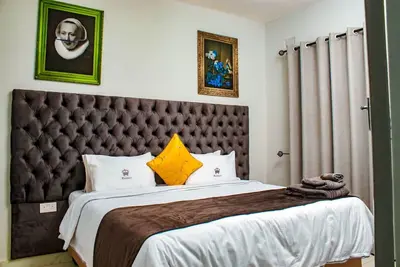 Image de Luxury 2 Bed Self Catering Apartment in Masvingo