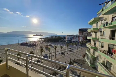 Image de Sea View 1-Bed Apartment in Vlore