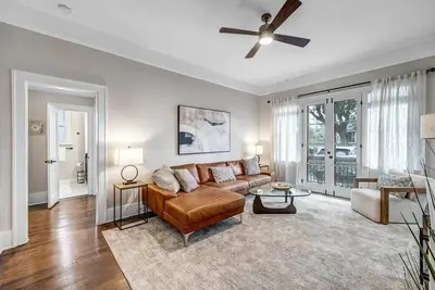 Image de Historic Apt - Blocks from Shoppes of Avondale!