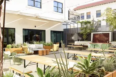 Image de El Capitan Hotel Arbor Lane Queen - Gateway to Yosemite